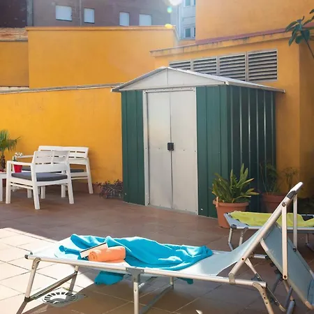 Lets Holidays Terrace Apartment *