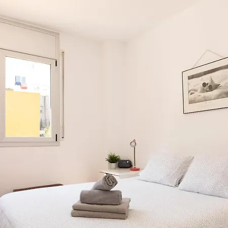 Lets Holidays Terrace Apartment *
