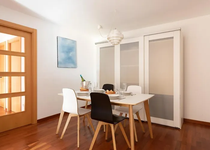 Lets Holidays Big Terrace Apartment In Barcelona * Барселона